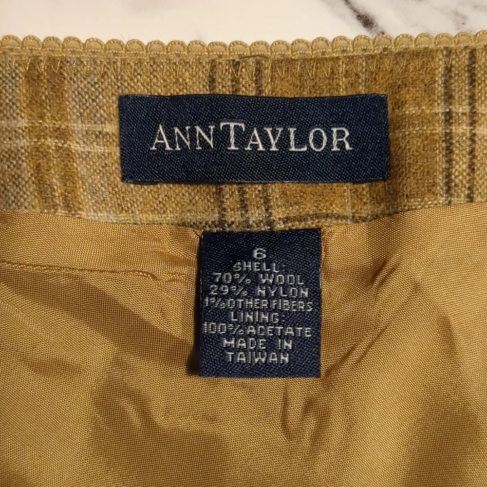 Ann Taylor - Tan Plaid Wool Skirt - Picture 5 of 8